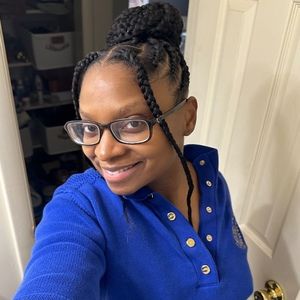 Meet your Posher, Nikki